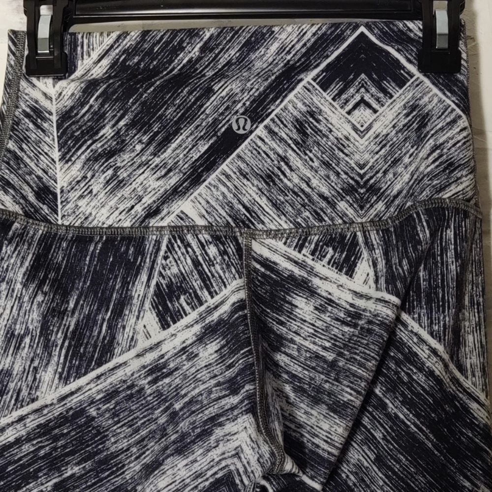 Lululemon Wunder Under Thick Leggings